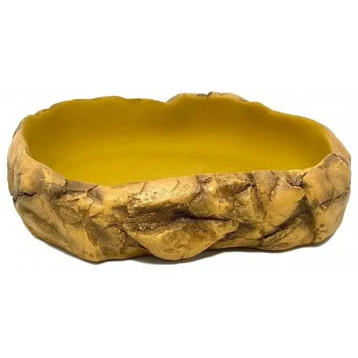 Lugarti’s Naturalistic Water Bowls