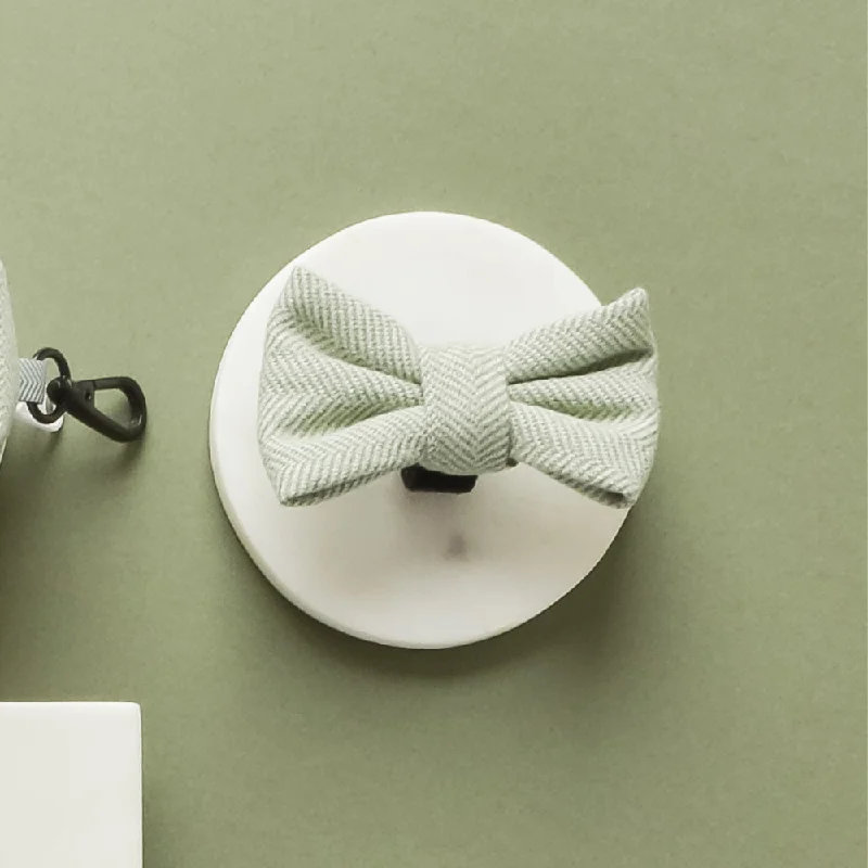 Sage Tweed Bow Tie